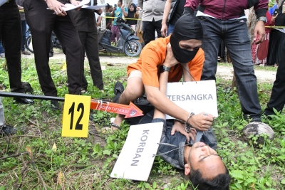 Polres Aceh Timur Gelar Rekontruksi Pembunuhan Pekerja Jasa Pengiriman Barang