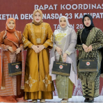 Ny. Lismawani Al Farlaky Dinobatkan Ketua Dekranasda Teraktif Se- Aceh