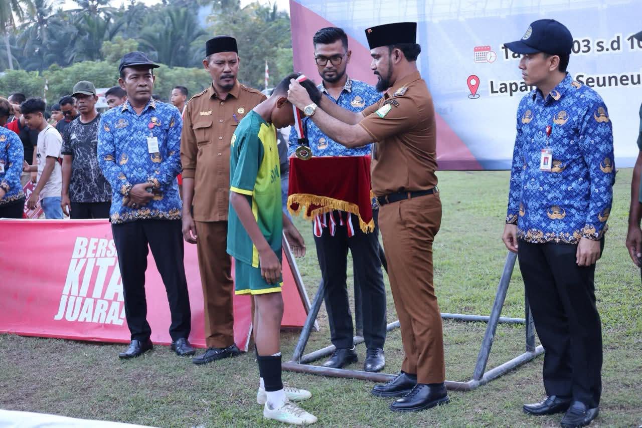 SMPN 1 Idi Rayeuk Juara Piala Bupati Aceh Timur Tingkat SMP