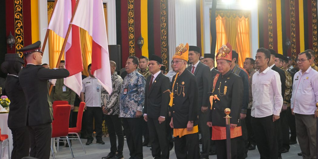 Wagub dan Sekda Aceh Saksikan Penganugerahan Gelar Kehormatan untuk Tito Karnavian dari Wali Nanggroe