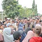 Bupati Al-Farlaky Kembali Salurkan Bantuan Ke Madat