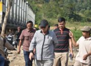 Percepat Pemulihan Akses Jalan Bupati Tagore Tinjau Jembatan Rusip, Kec. Syiah Utama