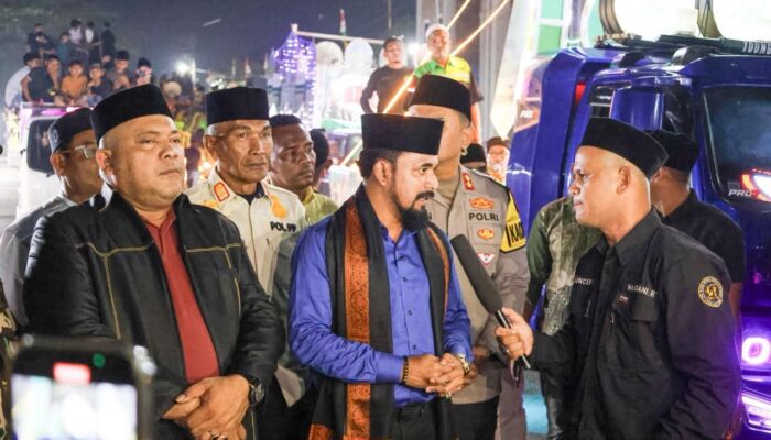Bupati Al-Farlaky dan Forkompimda Lepas Pawai Takbir