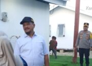 Kapolres Aceh Tamiang Dampingi Bupati Salurkan Paket Bantuan Presiden ke Huntara