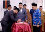 Bupati Al-Farlaky Lantik 145 Penjabat, dr. Dian Fakhruzi Sebagai Kepala Bidang Penunjang Medis RSUD SAAS Peureulak