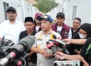 Didampingi Bupati Armia Fahmi, Mendagri Kunjungi Korban Bencana di Tamiang