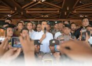 Temui Mahasiswa, Sekda Aceh : Pergub JKA Tidak Kurangi Hak Masyarakat Kurang Mampu Untuk Berobat