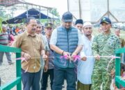 Ketua DPRK Fadlon Hadiri Peresmian Jembatan GPG Dampingi Bupati Armia Fahmi 
