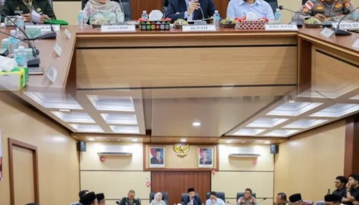 Bupati Tarmizi Pimpin Rapat Koordinasi Dalam Rangka Menyambut Hari Raya Idul Adha 1447 H Dan Pembahasan isu Aktual