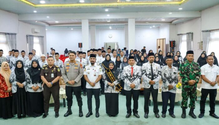 PGRI dan Bunda Guru Dilantik, Bupati Al-Farlaky Targetkan Sekolah Cetak SDM Unggul Di Aceh Timur