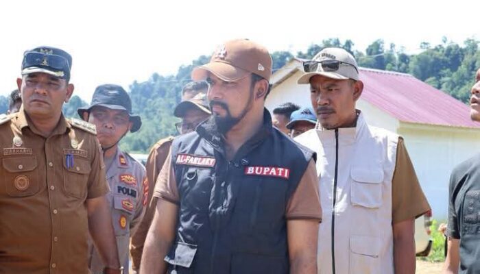 Pemkab Aceh Timur Tinjau Kebakaran Sumur Minyak Tradisional Di Darul Ihsan
