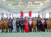 Bupati Al-Farlaky Lantik 45 Kepala Sekolah