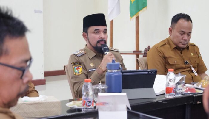 Bupati Al-Farlaky Percepat Pembangunan Huntap Serba Jadi