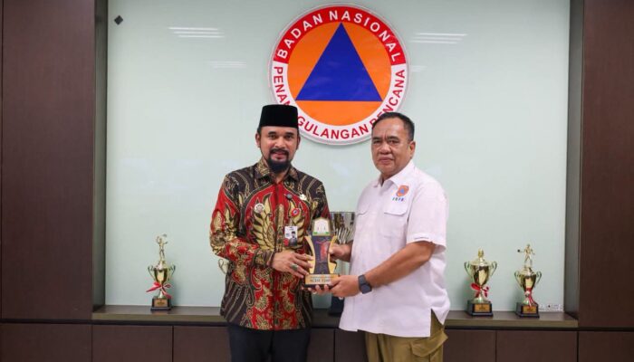 Bupati Al-Farlaky Temui BNPB Bahas Dana Banjir Tahap II