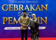 Bupati Al-Farlaky Raih Serambi Award, Dinobatkan sebagai Pemimpin Inovator Transformasi Fiskal Daerah