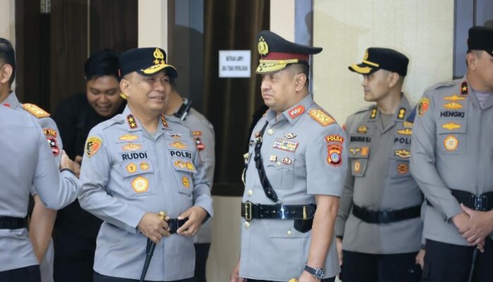 Sertijab Sejumlah PJU Mabes Polri dan Kapolda Jajaran, Kapolda Aceh Turut Hadiri